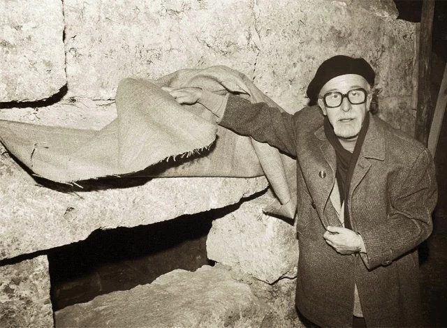 Μανώλης Ανδρόνικος: Ο άνθρωπος που έφερε στο φως το ανάκτορο της Βεργίνας – Δείτε τα βίντεο